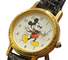 Disney Store Mickey Mouse Exclusive Watch Leather Faux Crocodile Band