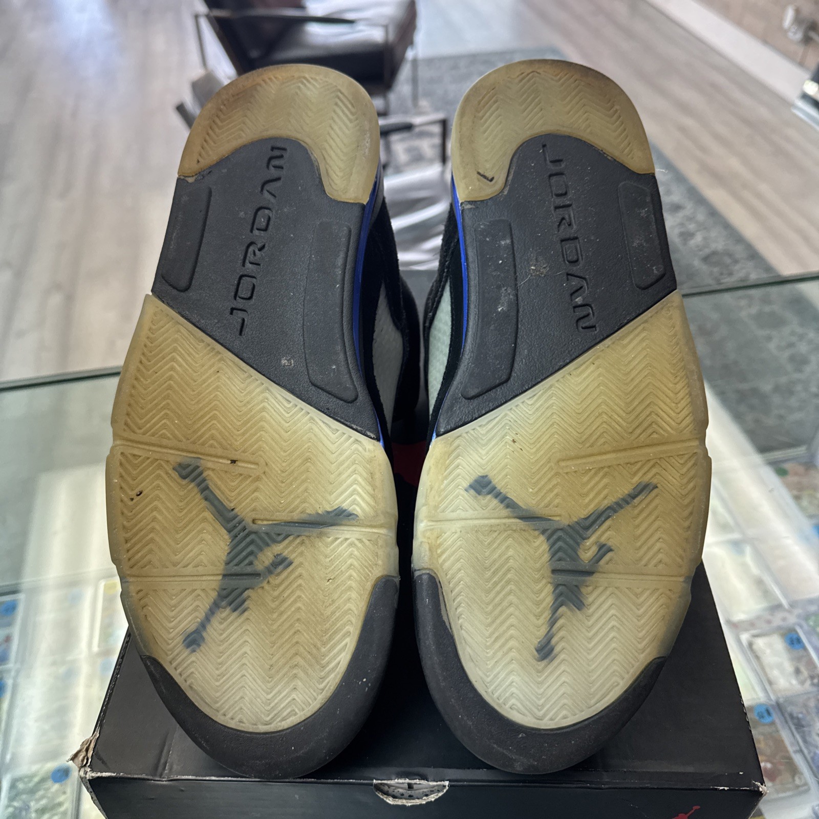 Size 13 - Jordan 5 Retro Mid Racer Blue thumbnail 6