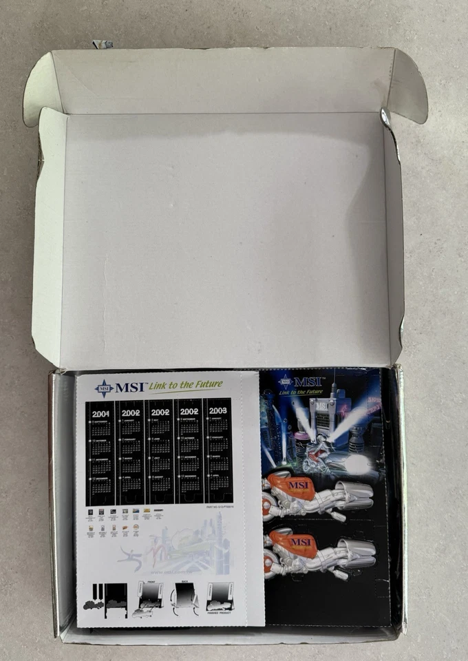 Placa base MSI K7T266 Pro2 diseñada procesador AMD Athlon XP / Athlon / Duron Foto 2 de 4