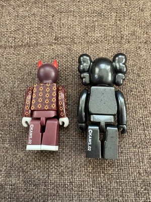 KAWS x Kubrick Medicom Bus Stop Series Volume 1 Set 2002 Medicom
