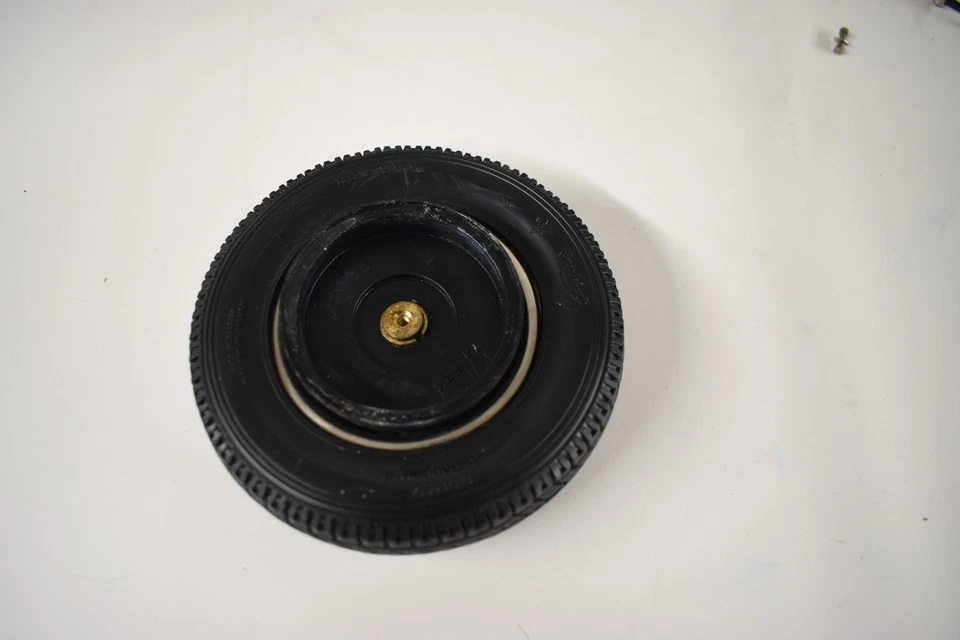 Mercedes Benz 500 K Cabriolet 1935 Pocher Rivarossi Rif. K74 Scala 1/8 - Immagine 4 di 4