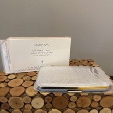 Mary Kay Foundation Compact NEW With Box 869100