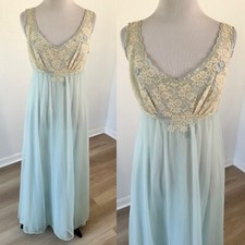 Vintage Warners Full Length Nightgown Nylon / Lace Embroidery 34 Read 