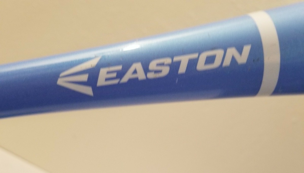 Batte 33 Easton FS200 Fast Pitch Softball en alliage d'aluminium Batte 33 Easton FS200 Fast Pitch Softball en alliage d'aluminium