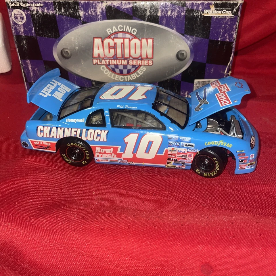 X1-38 PHIL PARSONS #10 CHANNELLOCK TOOLS 1997 CHEVY MONTE CARLO - Image 2 of 4