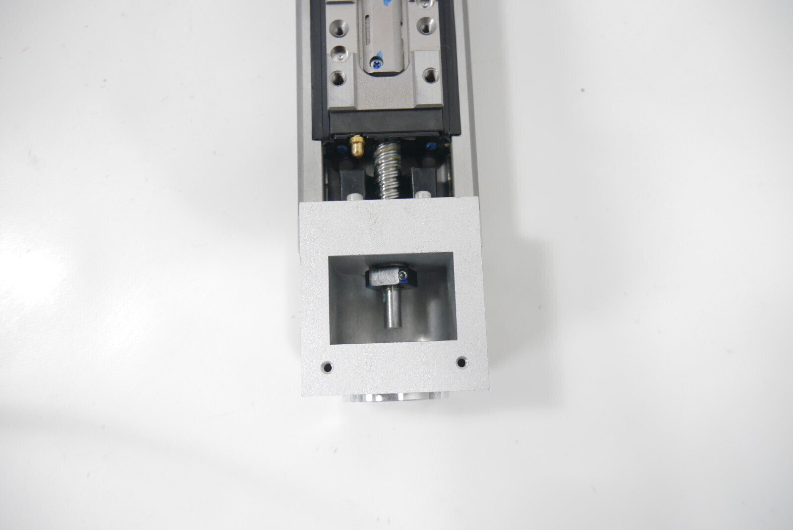 Festo Egsk-26-100-6P (562769) Linear Actuator Linear Unit Electric Sli -NEW #MA