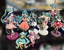 Hatsune Miku Figure Lot Collectible Anime Figures Preowned Working Fine Japan