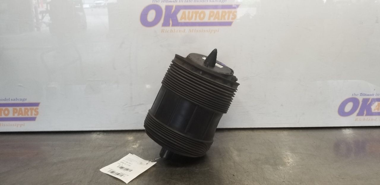 17 BENTLEY BENTAYGA AIR SUSPENSION SHOCK STRUT REAR RIGHT PASSENGER 4M0616002S