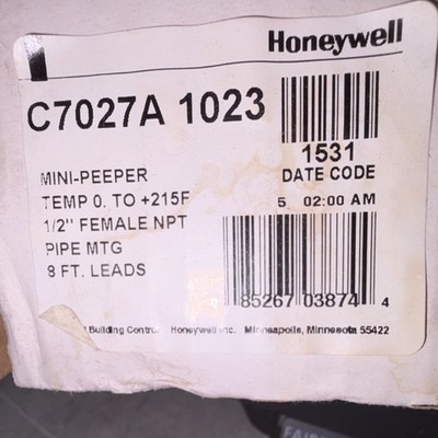 Honeywell Minipeeper UV Flame Sensor C7027A 1023, 1/2 in Connection