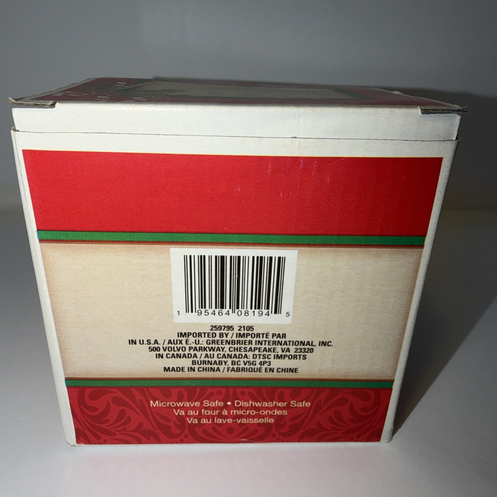 NIB Holiday Mug 14oz Poinsettia Christmas Greenbrier International Royal Norfolk