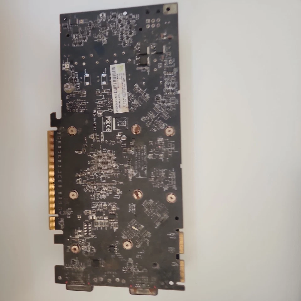 XFX HD 4850 625M 1GB DDR3 Dual DVI PCI-E Video Graphics Card HD-485X-ZD - Image 2 of 3