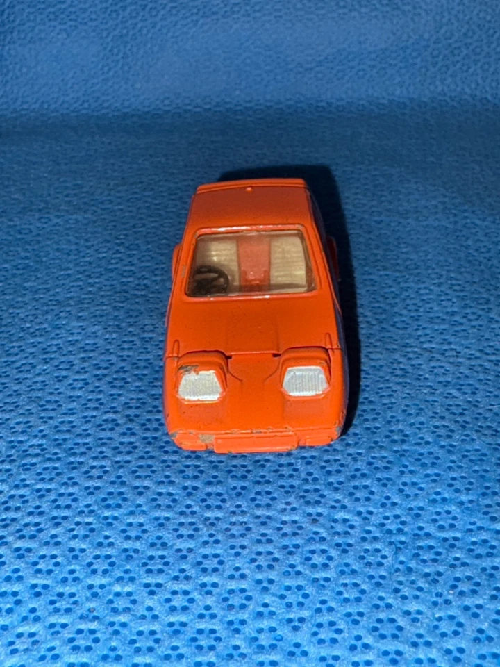 Corgi Toys Whizzwheels Bond Bug 700 Diecast Car 1:43 CW9 - Image 2 of 4