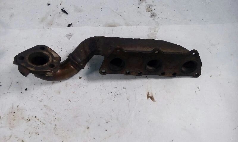 00-05 Audi Allroad Passenger Exhaust Manifold 6 Cylinder A6 S4 - Image 2 of 3