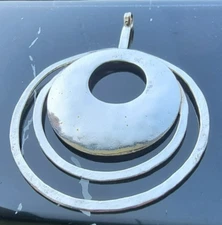 SILPADA RETIRED 925 STERLING SILVER HAMMERED FINISH TRIPLE CIRCLE PENDANT