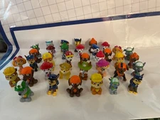 paw patrol mini figures
