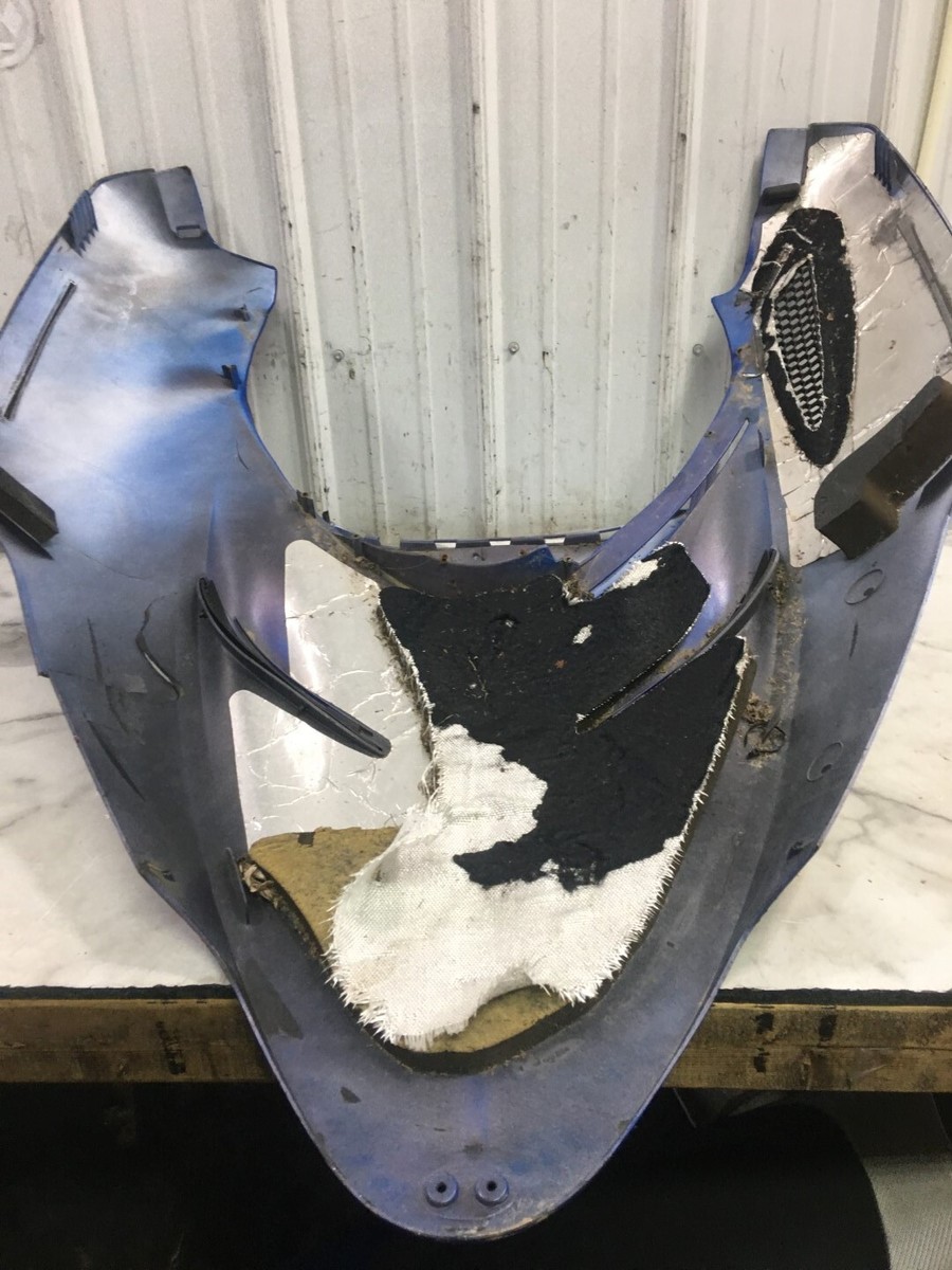 06 Polaris 700 Classic Snowmobile front engine cover hood 06 Polaris 700 Classic Snowmobile front engine cover hood