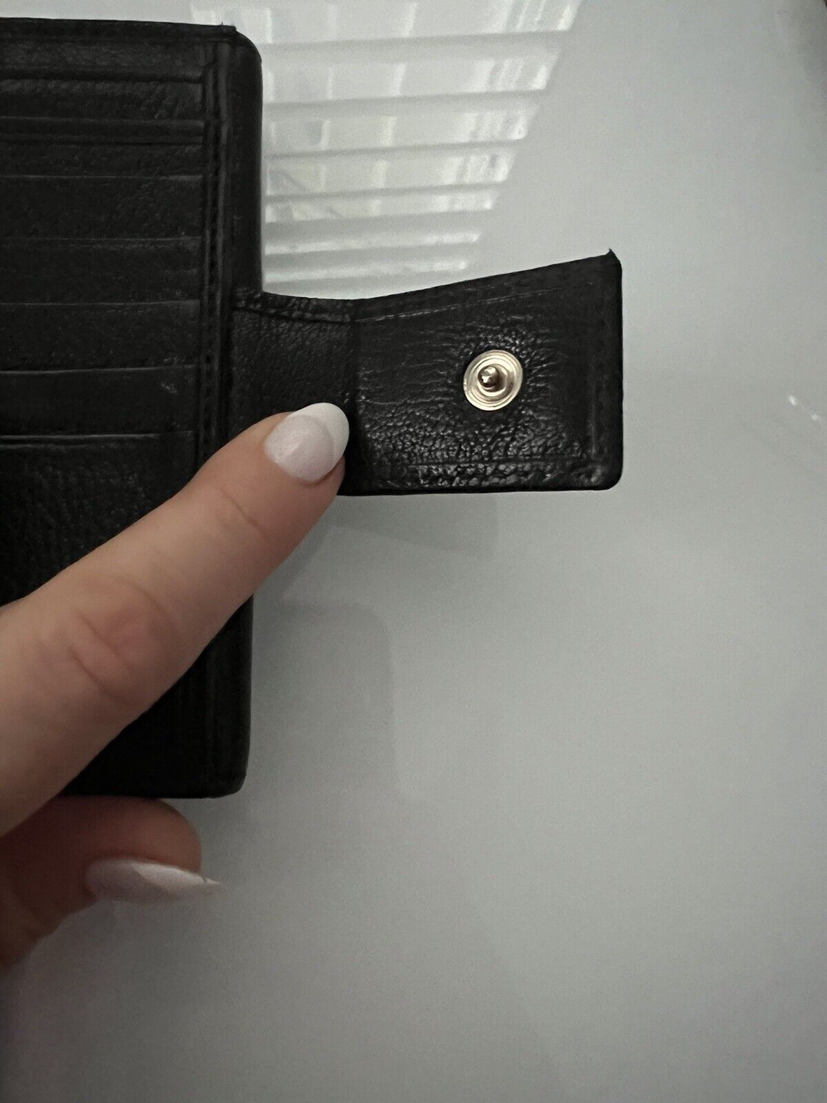 Authentic Gucci Black Leather Gold GG Wallet - image 8