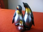 Vintage Shudehill Giftware Arctic Penguin Family Statue Figurine Bird — photo 1