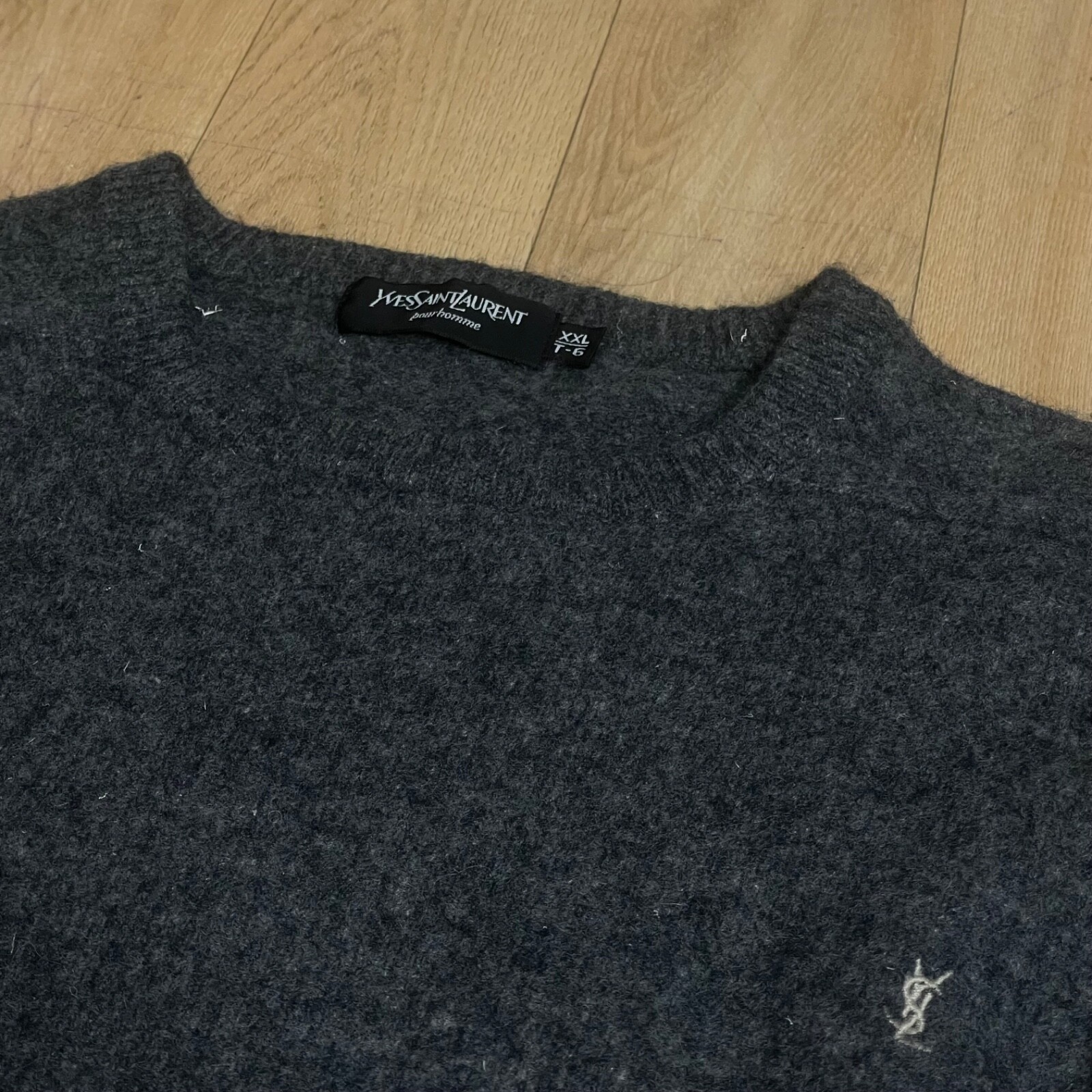Maglione Yves Saint Laurent girocollo NecK YSL pullover maglione lana vergine GRIGIO taglia M L