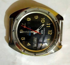 seiko 5 sports water 70 proof 21 jewels