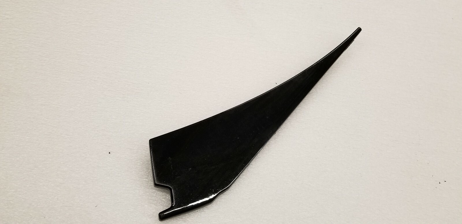 MCLAREN MP4-12C REAR FENDER MOULDING TRIM PANEL OEM 11A3071CP 