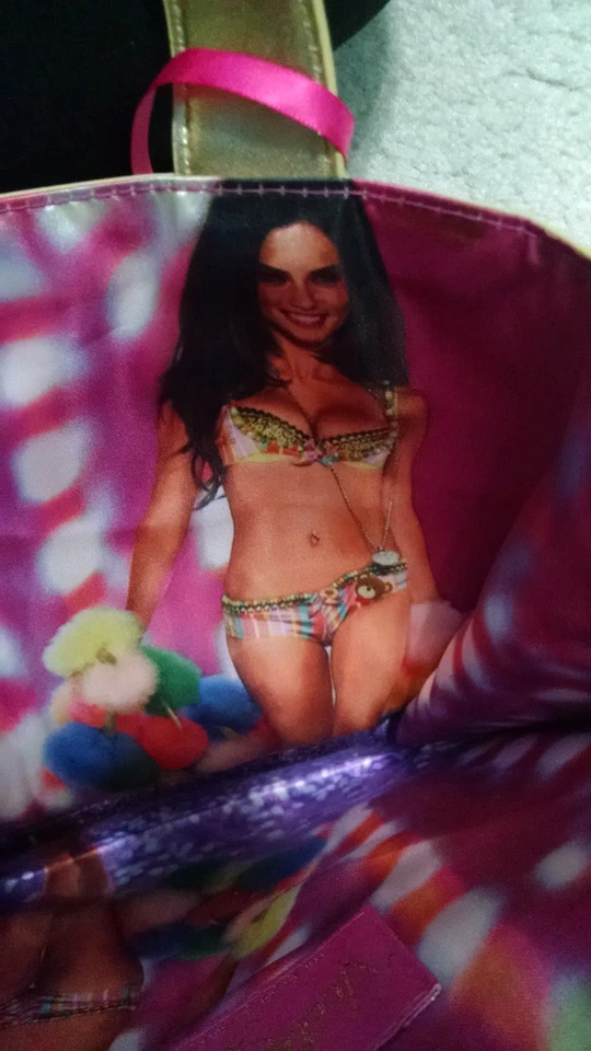 NUEVO CON ETIQUETAS LOVE VICTORIA'S SECRET DORADO MODELO CALIENTE BOLSO BOLSO BOLSO TOTE MUJER SEXY Foto 4 de 4