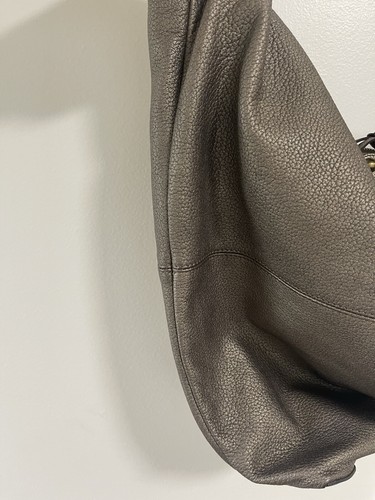 Stewart Weitzman Purse Shoulder Bag Bucket Purse Silver Metallic Hang Tag EUC - Picture 8 of 15