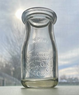 Producers Creameries Co 1/4 Pint Milk Bottle Santa Cruz California