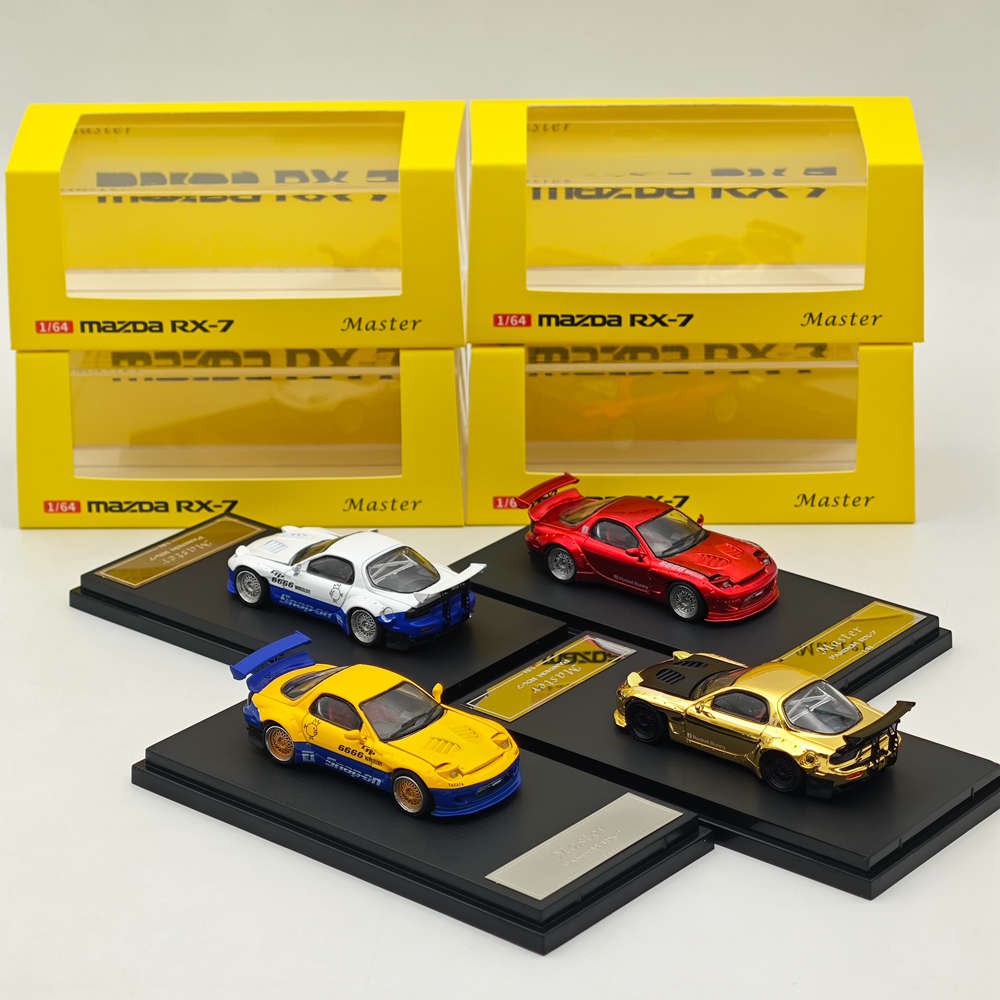 Master 1/64 Mazda RX7 FD3S Diecast Model with Open Hood & Lights