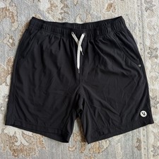 Vuori Kore Short Men s Black Lined Athletic V367 Running See Measurements M/L