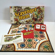 1983 Scavenger Hunt vintage Board Game Milton Bradley 4311 Madcap Seek and Searc