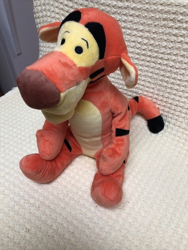 Disney Collection 13” Tigger Plush Toy. EUC PREOWNED - Picture 8 of 9