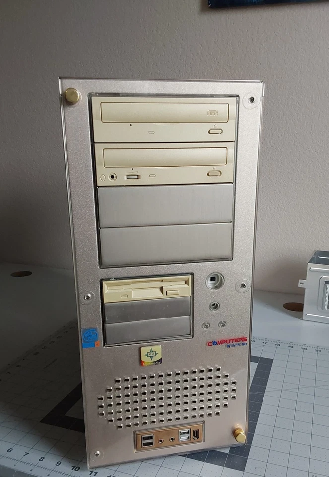 Retro Gaming PC MSI MS-7208 N1996 MoBa intel Pentium 4 350 2GB Nvidia GT 6600 - Image 2 of 4