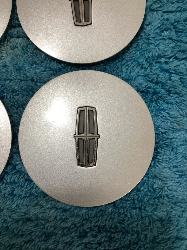 Lincoln Continental 1995-1997 plata OEM TAPA CENTRAL #F50C-1A096-AA 1 pieza Foto 4 de 4