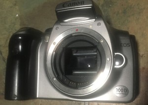 CANON DS6041 EOS Digital Rebel 300D No Lens No Battery | eBay