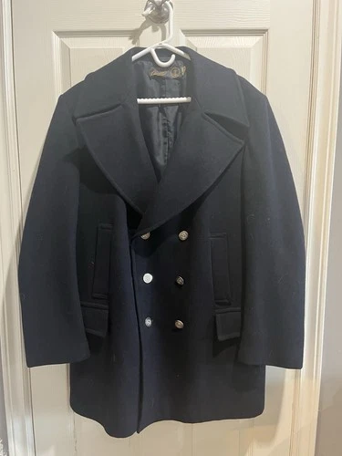Gloverall Wool Officers Peacoat Men's 46 - product listing photo