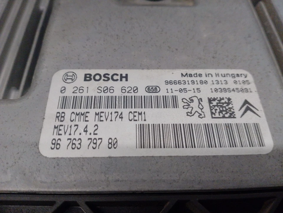 9676379780 CENTRALINA MOTORE / 0261S06620 BOSCH / 5568823 PER CITROËN C3 II SC_ - Immagine 4 di 4