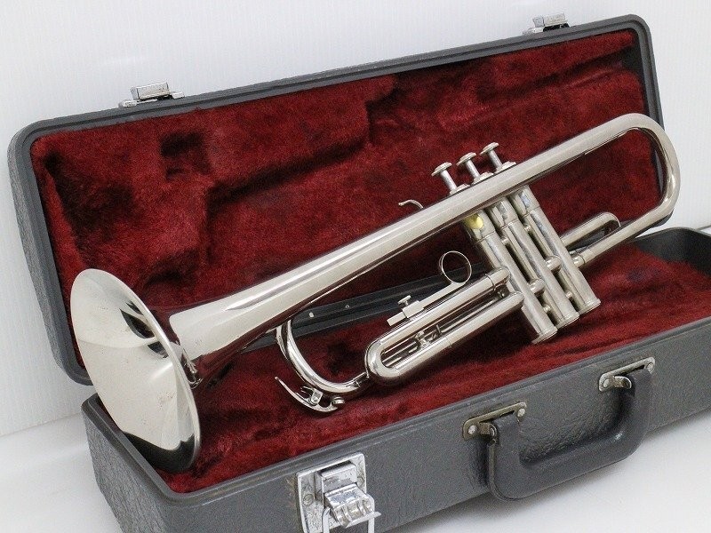 YAMAHA YTR-1310 トランペット YAMAHA YTR-1310 Trumpet with Hard Case Silver Musical | eBay