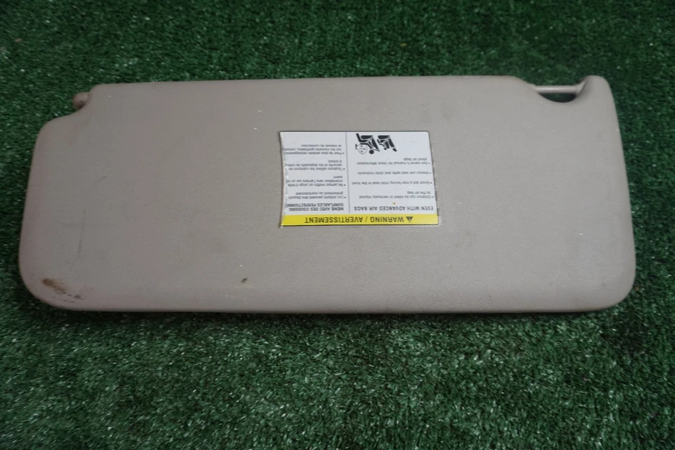 2019 2020 NISSAN NV 200 PASSENGER SIDE RIGHT Sun Visor OEM 1 Peice Foto 3 de 3