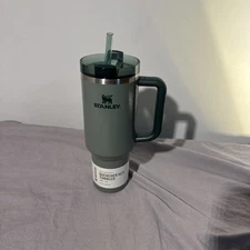 NEW Stanley 40oz Hammertone Green 2.0 Quencher H2.0 Flowstate Tumbler