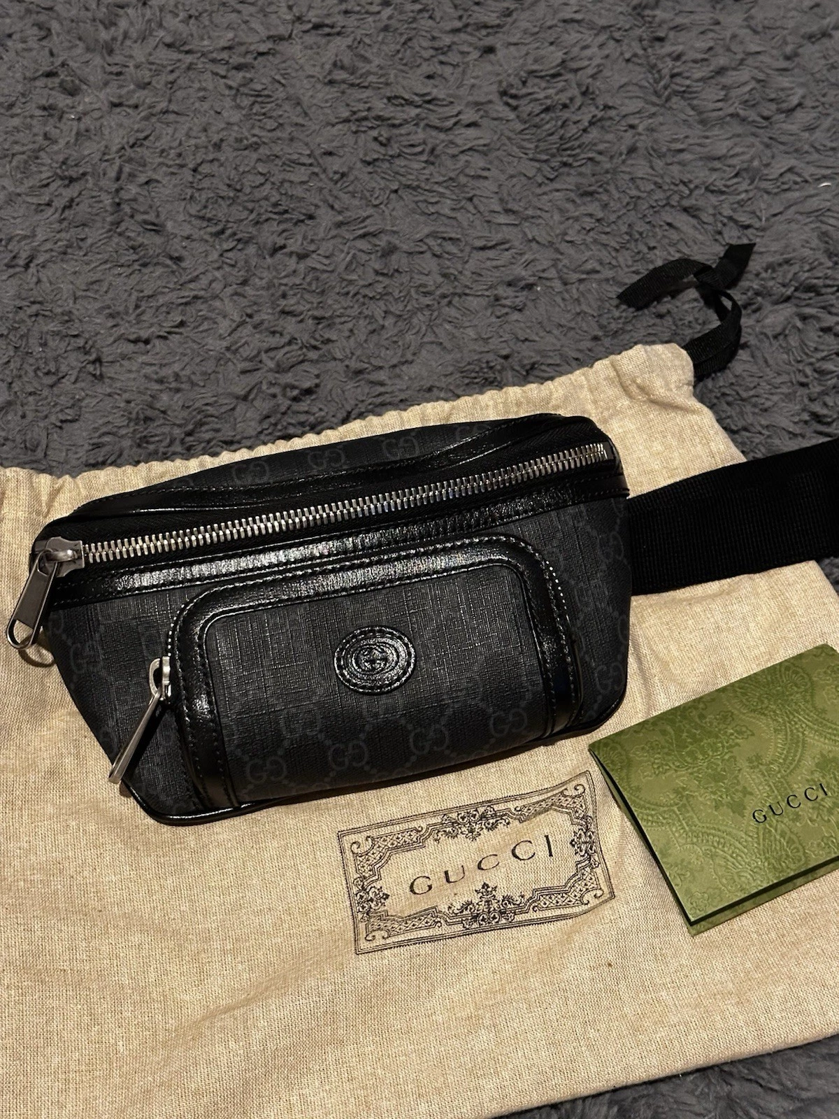Gucci GG sac ceinture imbriquée sac taille en cuir noir sac bandoulière d'occasion