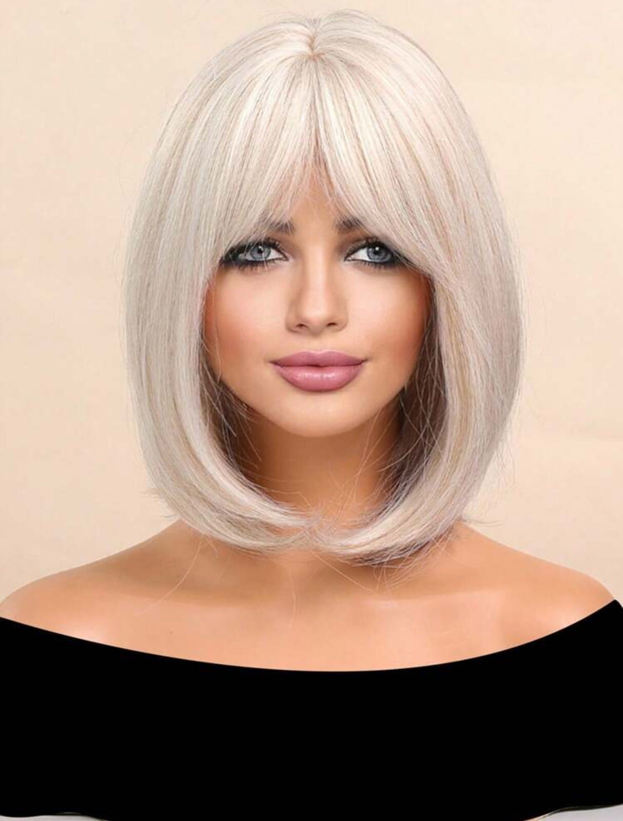 Perruque synthétique courte blond doré wig femme à frange 30cm avec 4 bonnets de protection