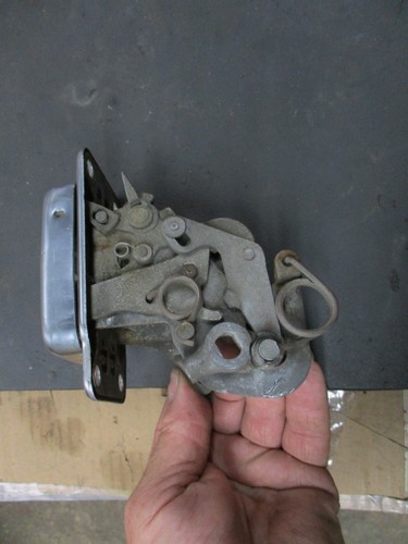 1949 CADILLAC Series 62 Sedan Left Rear Door Latch - Picture 2 of 3