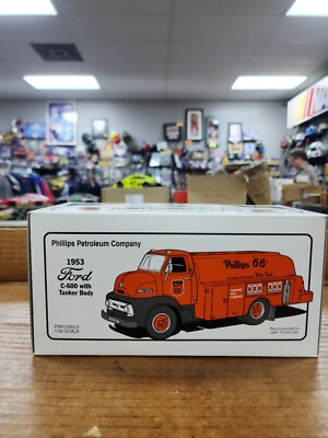 First Gear 1/34 Scale 19-1436 1953 Ford C-600 Straight Truck First Gear 1/34 Scale 19-1436 1953 Ford C-600 Straight Truck