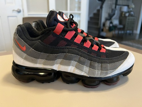 mens vapormax 95