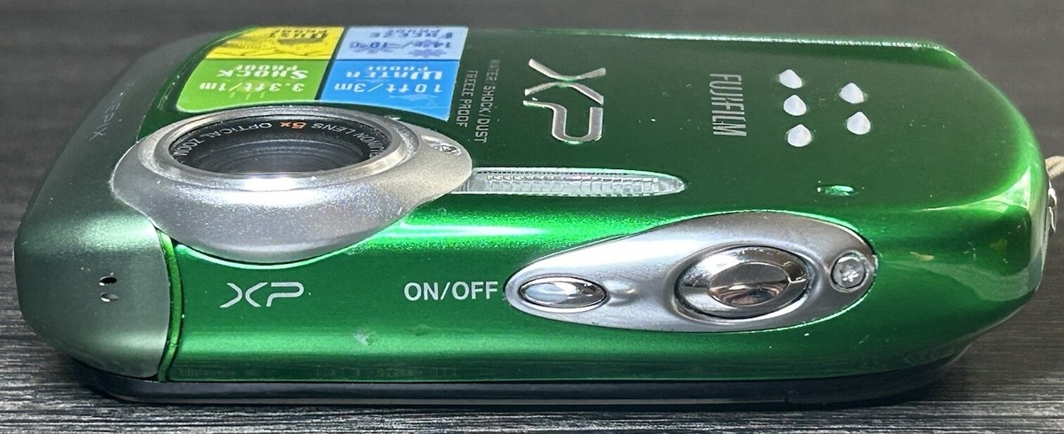 Fujifilm FinePix XP10 Green Waterproof 12.0MP 5x Optical Digital