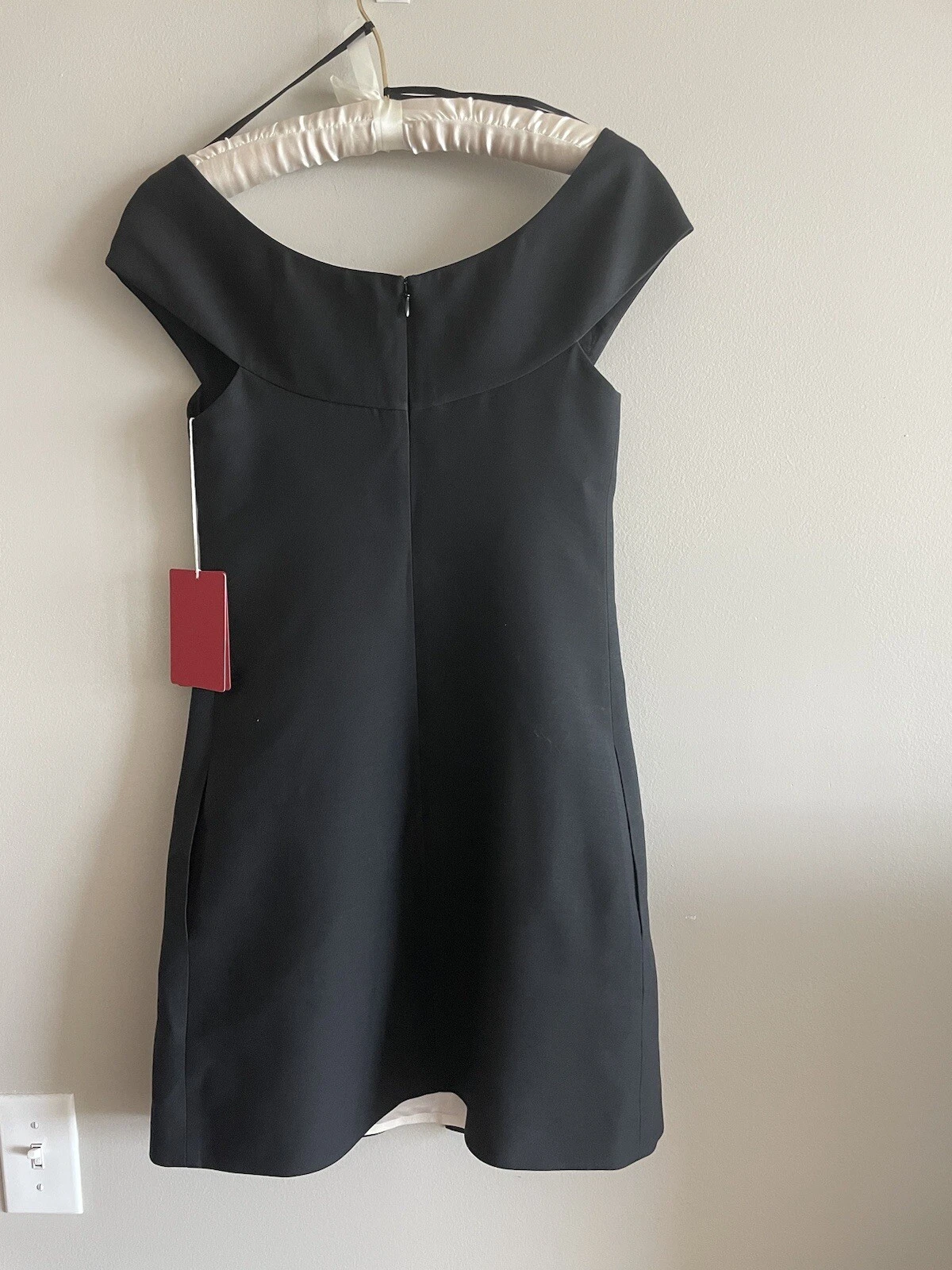 Mini abito couture in crepe impreziosito da fiocco Valentino $3700 nuovo con etichette IT 36