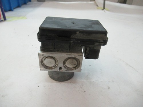 KTM 125 RC ABS EZ 18 Hydroaggregat Druckmodulator Hydraulikblock - Bild 4 von 6