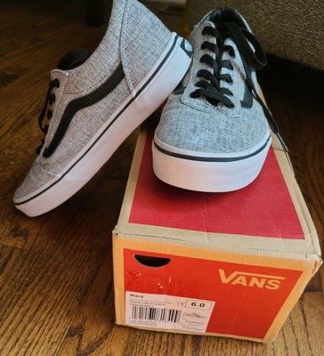 boys size 6 vans