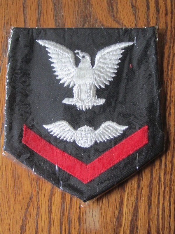 "B1944" WWII ERA, US NAVY  AVIATION ELECTRICIAN'S MATE 3rd CLASS RATE , NO GLOW